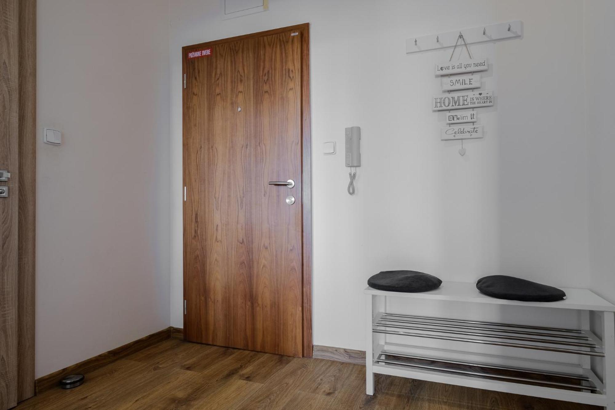 Relax & Luxury A4 Apartment Vel'ka Lomnica Exterior photo